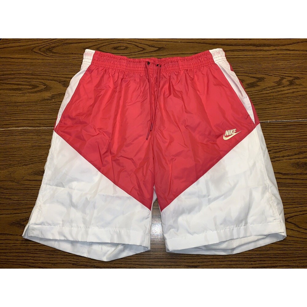 NWT Nike Sportswear Windrunner Track Shorts Size Large AR2424-623 Pink/White